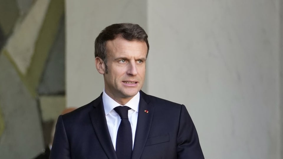 Im Bild ist Emmanuel Macron zu sehen.