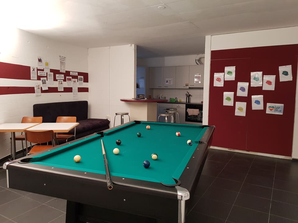 Billiardtisch