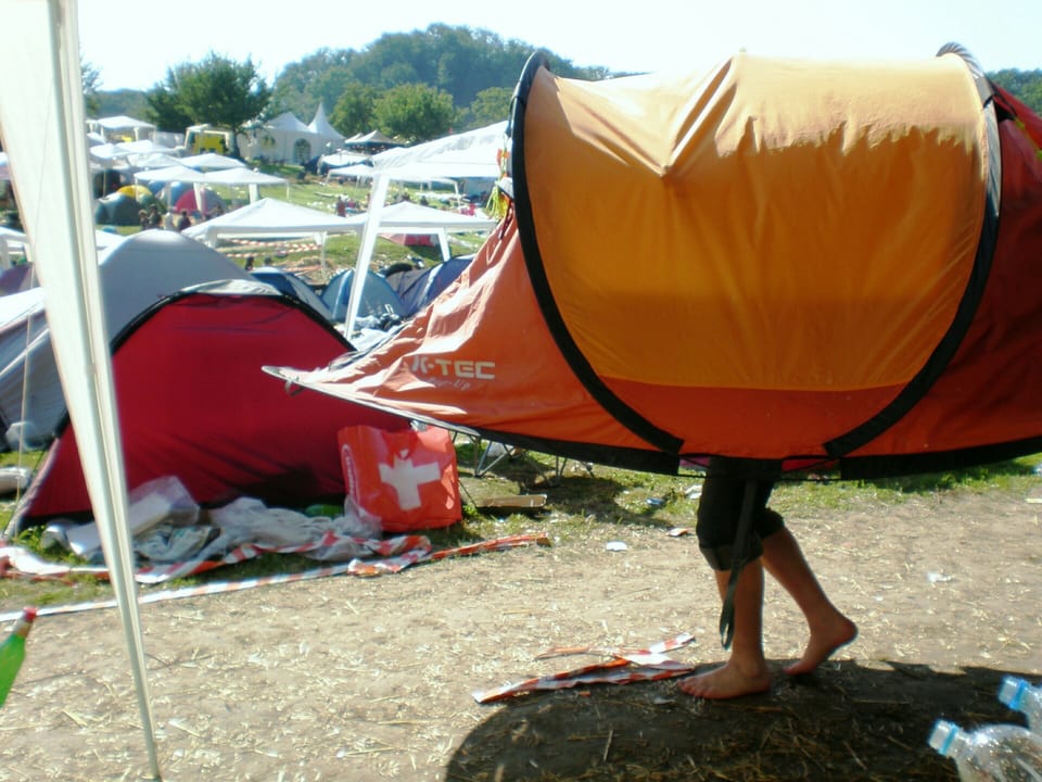 Racing tent!