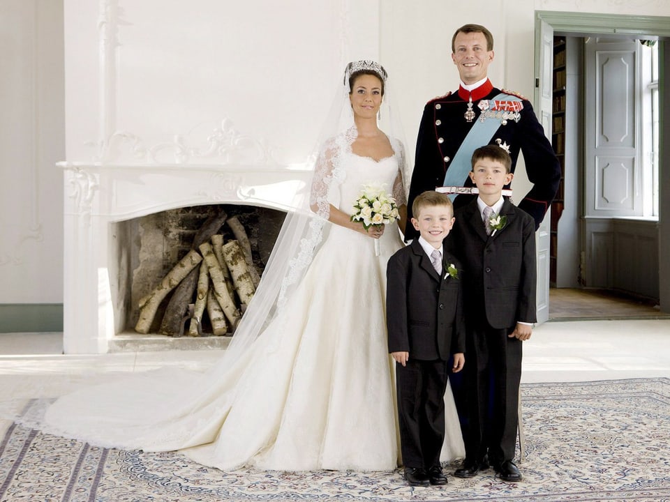Am 25. Mai 2008 heiraten Marie und Joachim. Mit dabei: Joachims Söhne Nikolai und Felix