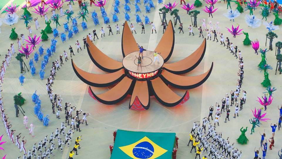 Luftaufnahme während der Performance des WM-Songs