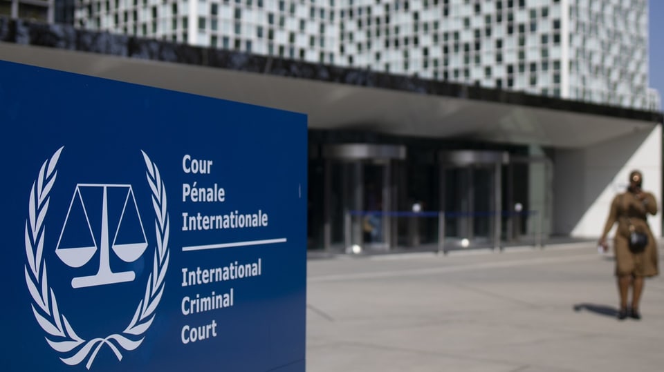 Schild des Internationalen Strafgerichtshofs