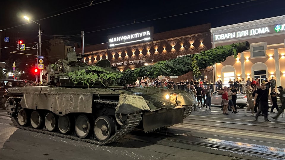 Panzer auf der Strasse in Rostow.