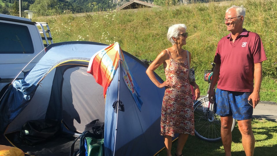 Marcel und Erika Wittwer entdecken diesen Sommer die Schweiz mit dem E-Bike.