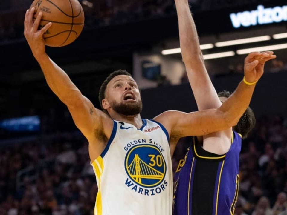 Führte sein Team zum Sieg Stephen Curry.