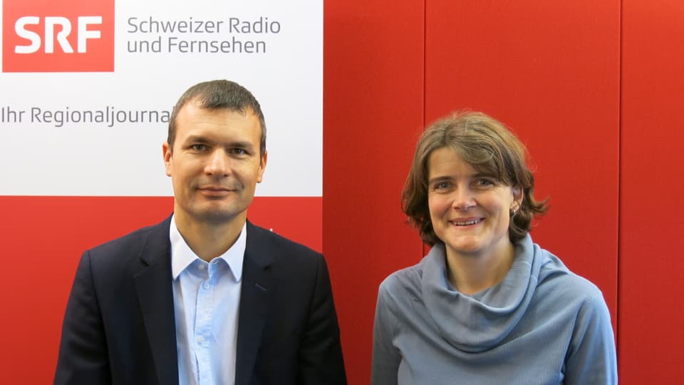 Katrin Schweizer (SP) und Christof Hiltmann (FDP) disktutieren über das 1.8 Milliarden Franken teure Verkehrsprojekt. (30.10.15)