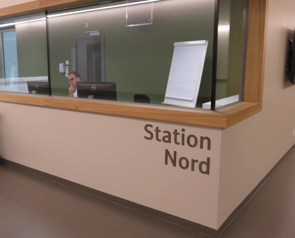 Eine neue Reception mit der Aufschrift «Station Nord»
