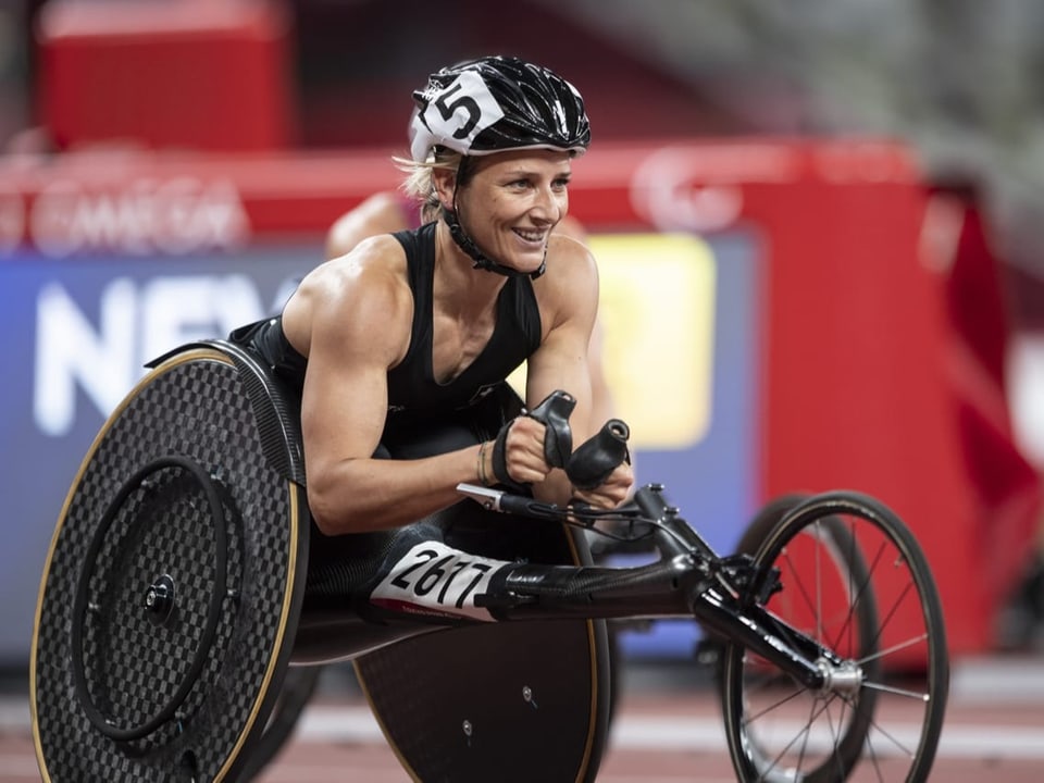 Holte 5 Paralympics-Medaillen und gewann 3 Marathons Holte 5 Paralympics-Medaillen und gewann 3 Marathons