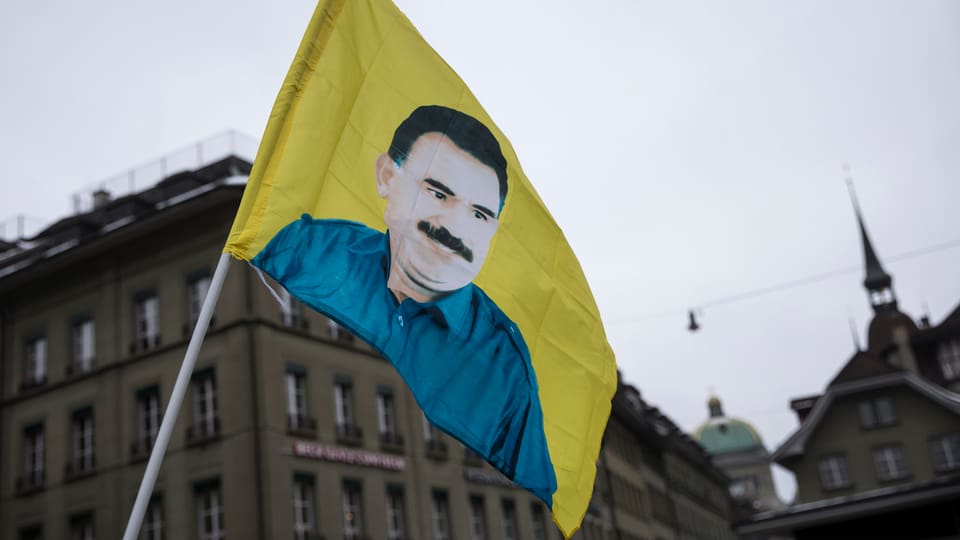 Kurden protestieren für die Freiheit von Abdullah Öcalan (Februar 2015 in Bern). 