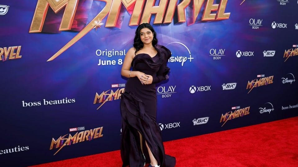 Leading actress Iman Villani at a movie premiere