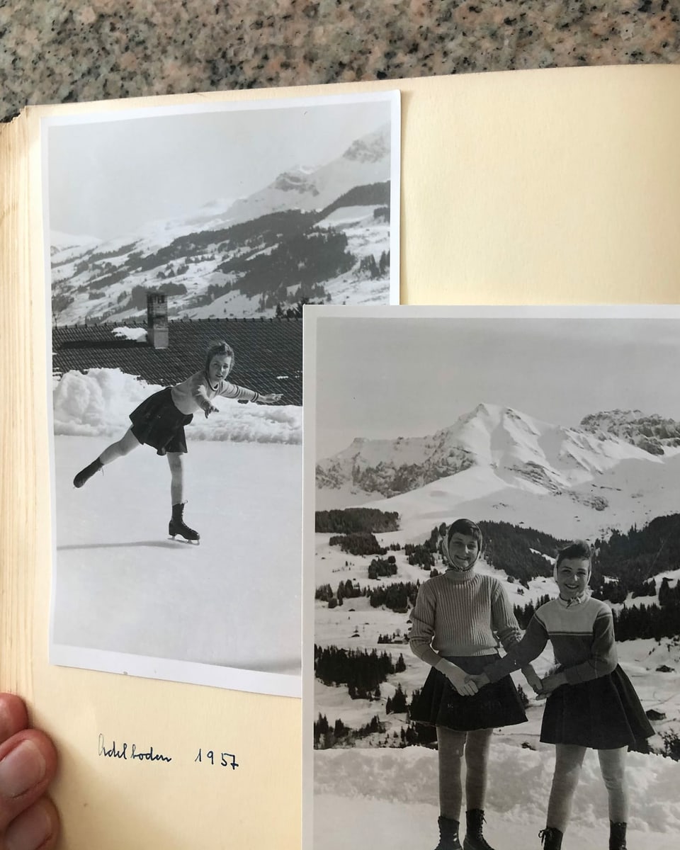Zwei Fotos mit Mädchen, die Schlittschuhlaufen.