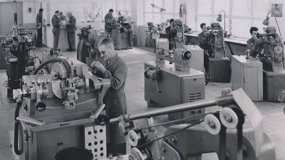 Fabrikationsraum der Firma Laubscher in den 1960er Jahren.