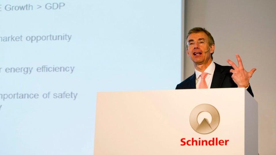 Jürgen Tinggren an der Pressekonferenz