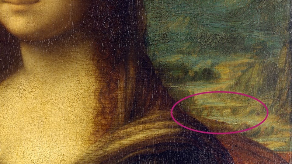 gelblicher Gemäldeausschnitt einer Schulter, rechts davon Landschaft: dunkle Brücke über einem Fluss, darüber Wolken.
