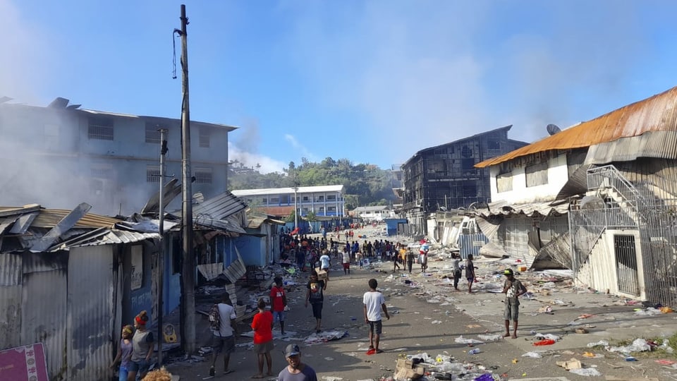 Verwüstung auf den Salomon-Inseln nach Protesten gegen Premierminister