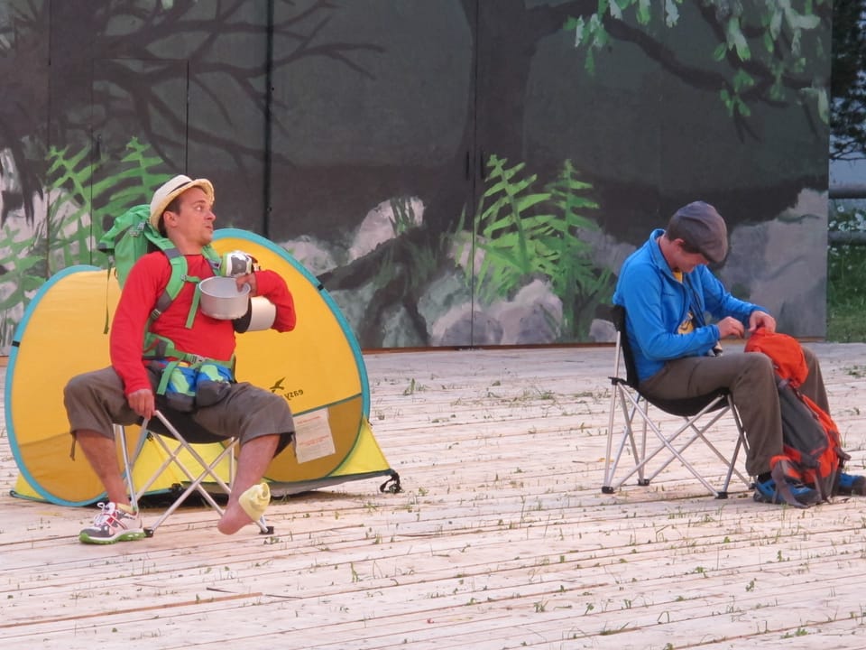 Camper auf der Theaterbühne