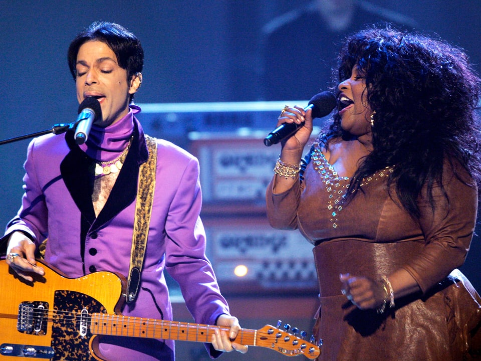 Prince und Chaka Khan auf der Bühne