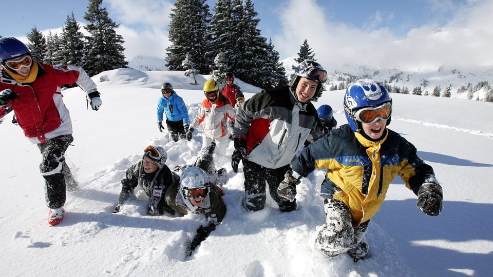 Kinder und Jugendliche sollen wieder mehr Möglichkeiten für Schneesport haben.