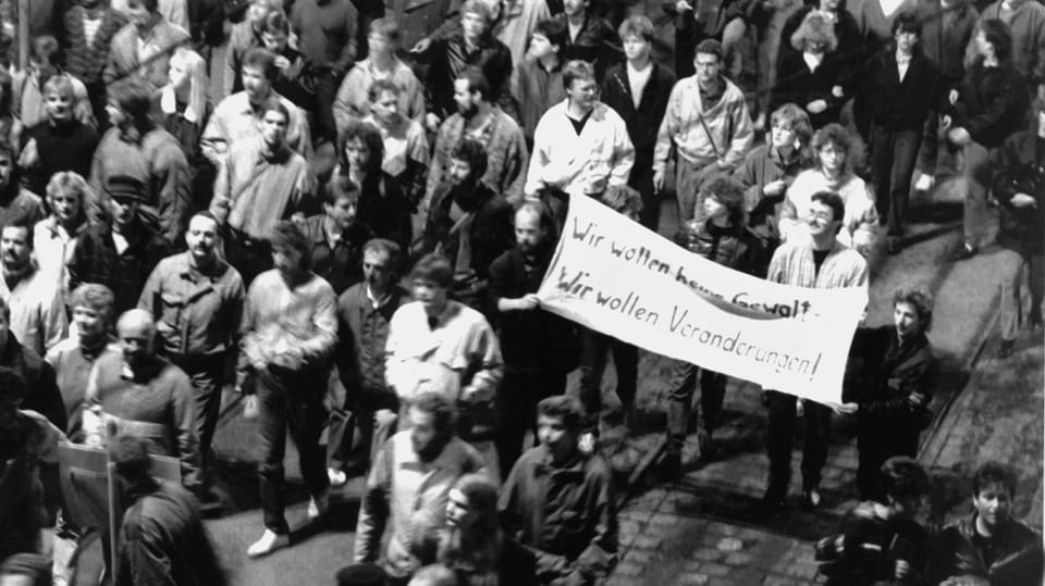 Wie Demonstrationsbilder aus der DDR ein Weltpublikum erreichten