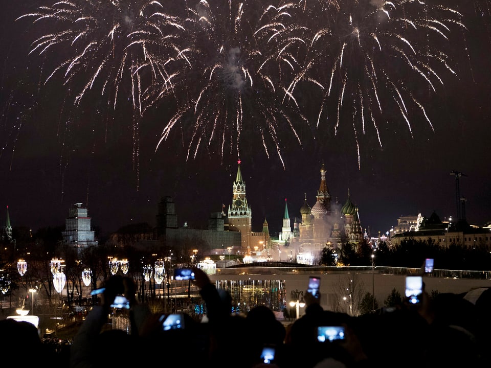 Feuerwerk über Kreml