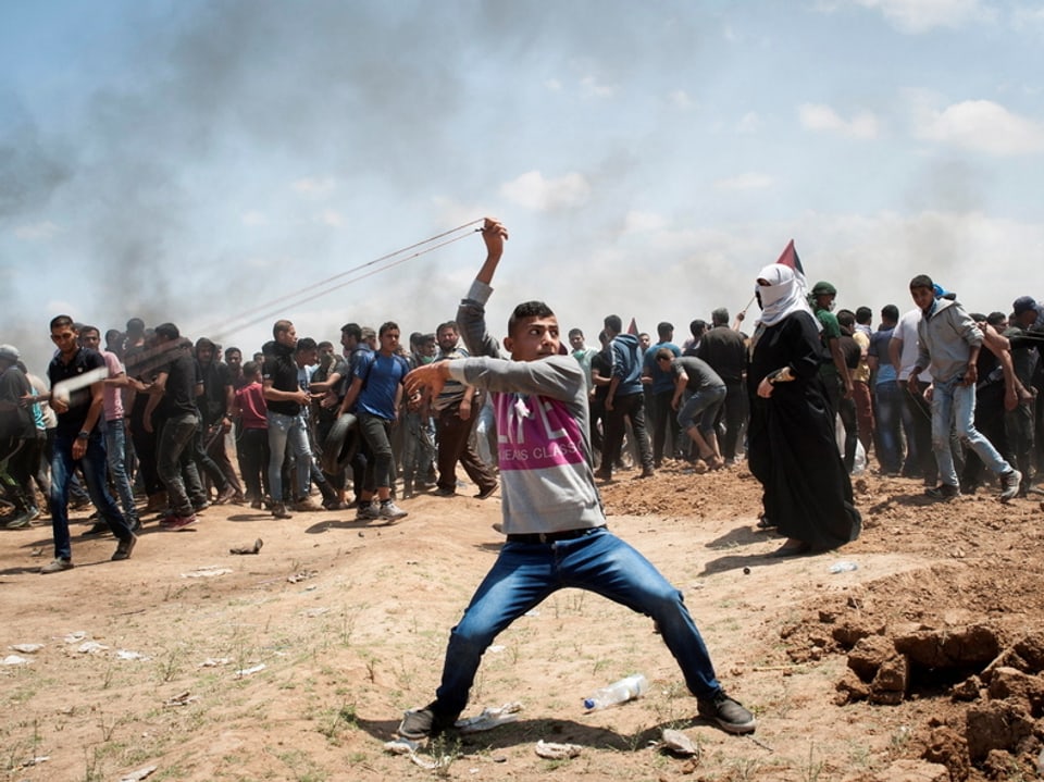 Steinwerfer bei Palästina-Ausschreitungen