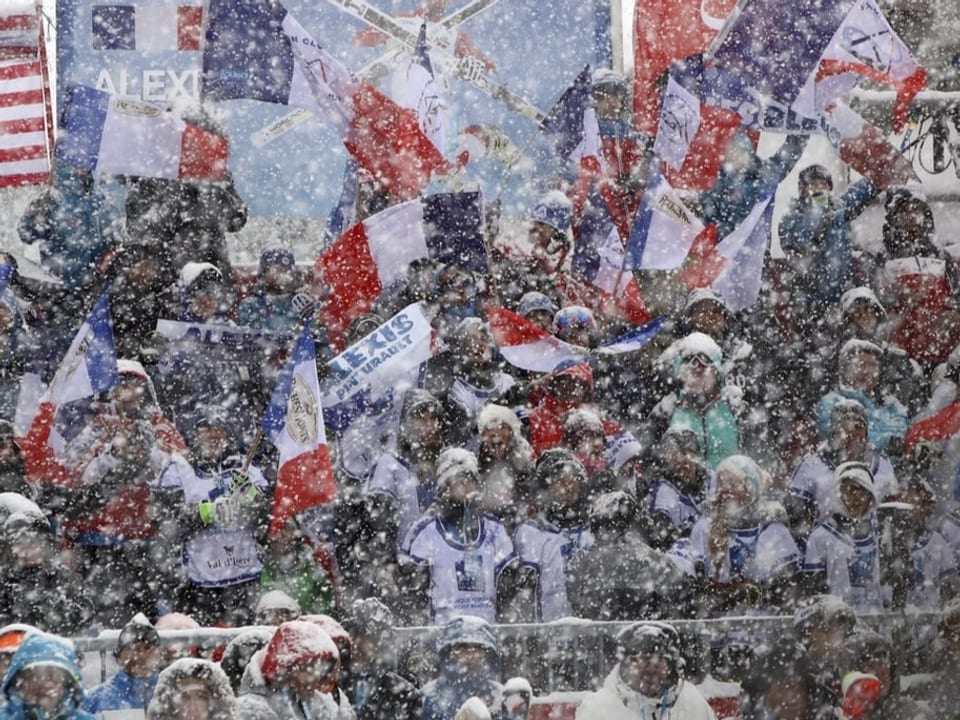 Ski-Fans in Val d'Isère