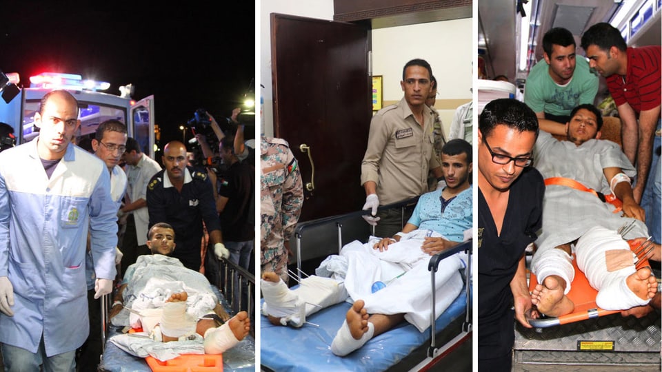 Collage aus drei Bildern. Mitglieder des «Jordanian Royal Medical Services» transportieren drei Patienten mit schweren Beinverletzungen auf Bahren.