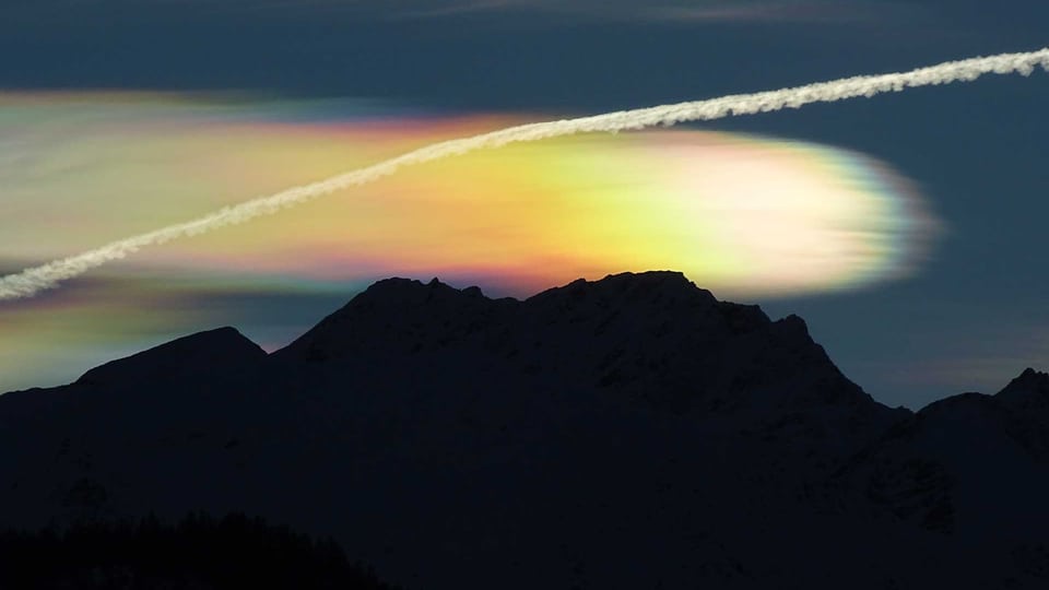 Am 10. Januar sorgten irisierende Wolken mit ihrer Farbenpracht für viel Freude.