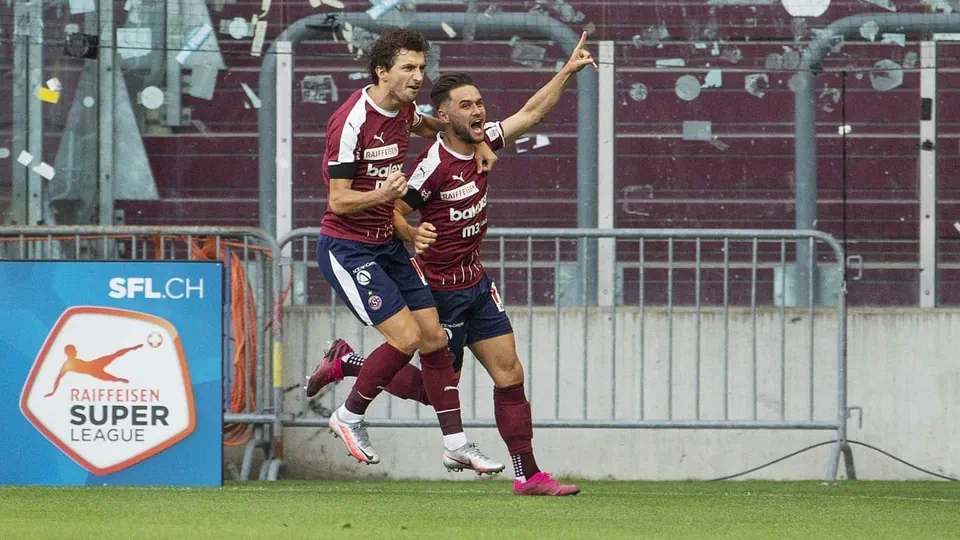 srf2 champions league