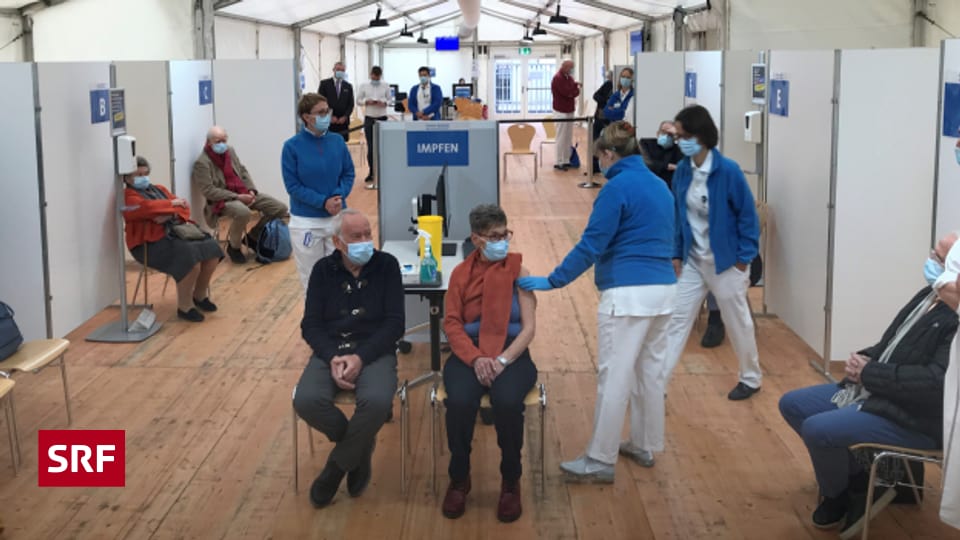 Zürcher Ehepaar erhält erste Corona-Impfung ...