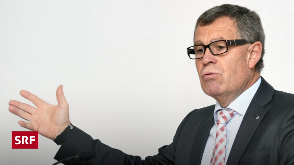 Zürcher Finanzdirektor Ernst Stocker kündigt Steuersenkung an