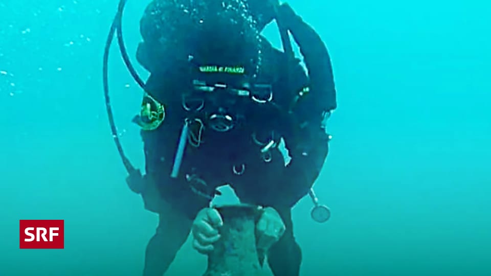 Kulturnews-in-Kurzform-Taucher-entdecken-antikes-Schiff-mit-spezieller-W-rzsauce-an-Bord