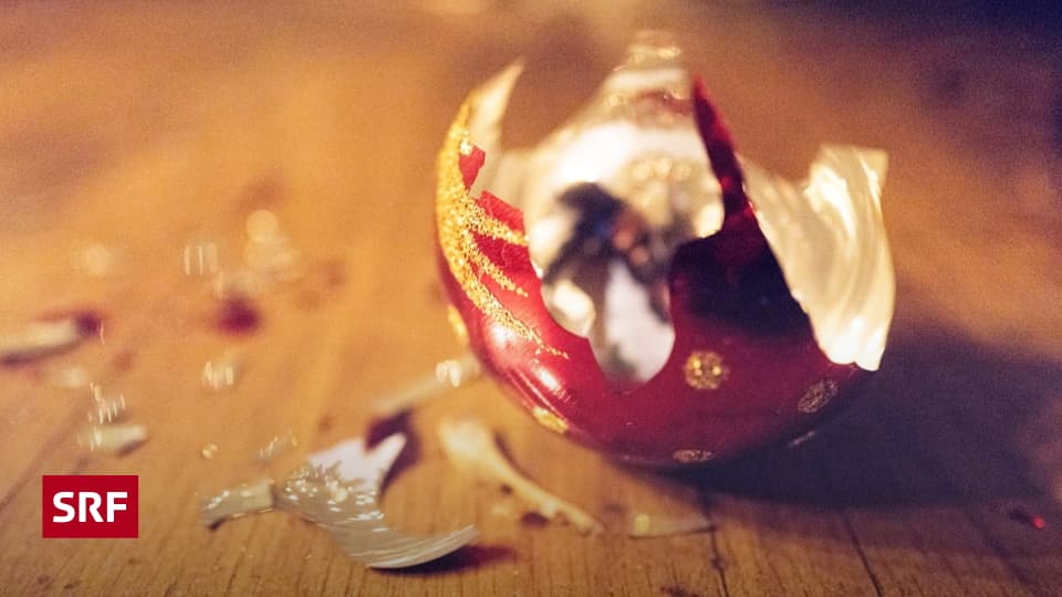 Glosse-zum-Fest-der-Liebe-Weihnachten-bitte-nur-noch-alle-vier-Jahre-wieder-