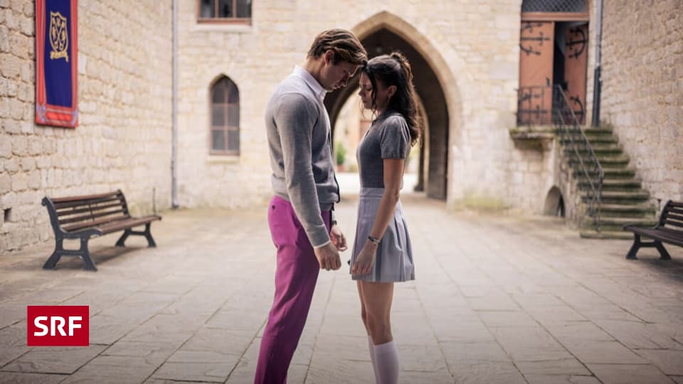 Eskapismus-in-Serie-Warum-das-Heile-Welt-M-rchen-Maxton-Hall-so-erfolgreich-ist