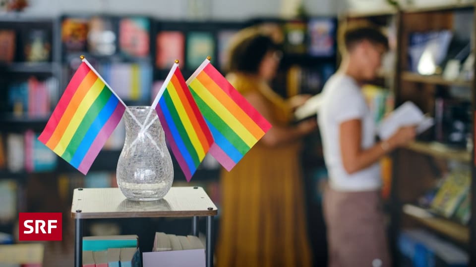Μη φανταστικό βιβλίο “Και τώρα queer!” δείχνει την queer πλευρά της λογοτεχνίας