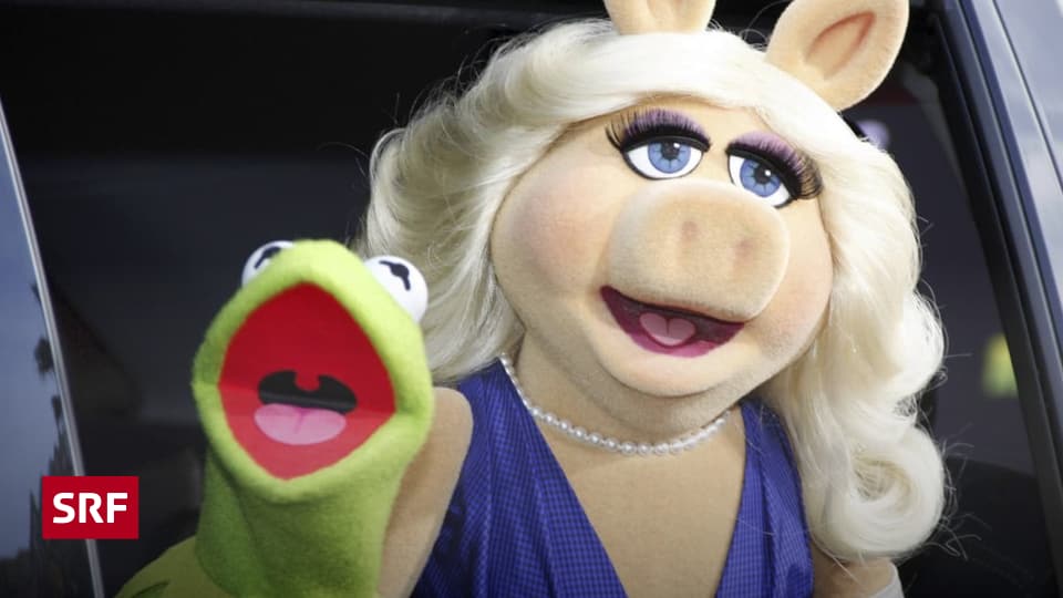Kulturnews-in-Kurzform-Muppets-Auktion-Miss-Piggys-Pumps-kommen-unter-den-Hammer