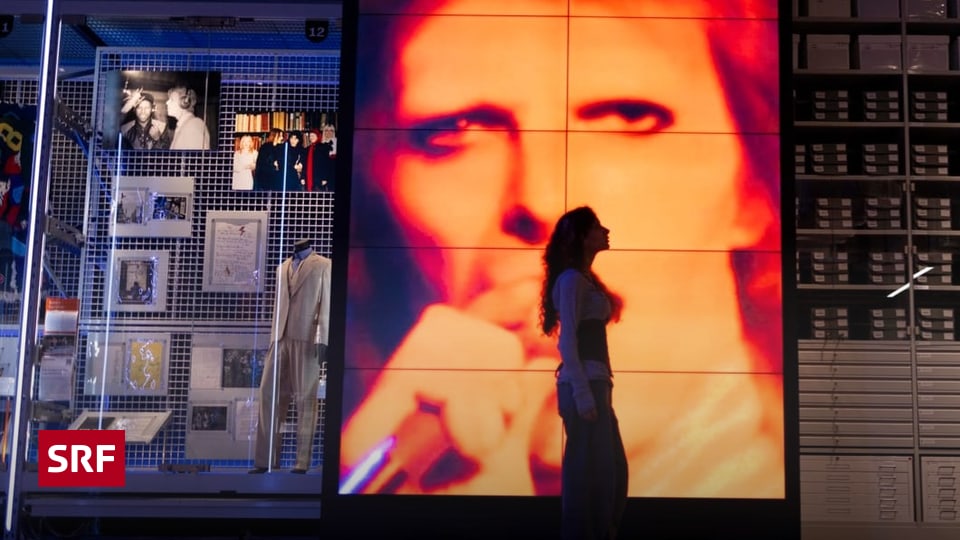 Neue-Attraktion-in-London-Gebt-mir-Ziggy-Zu-Besuch-in-David-Bowies-neuem-Fantempel