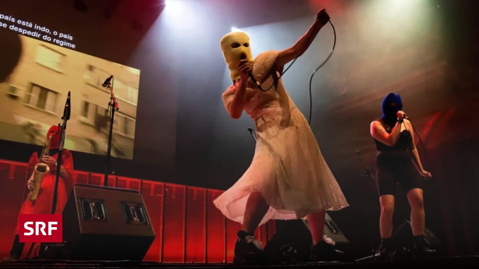 Kulturnews-in-Kurzform-Kunstgruppe-Pussy-Riot-in-Russland-als-extremistisch-eingestuft