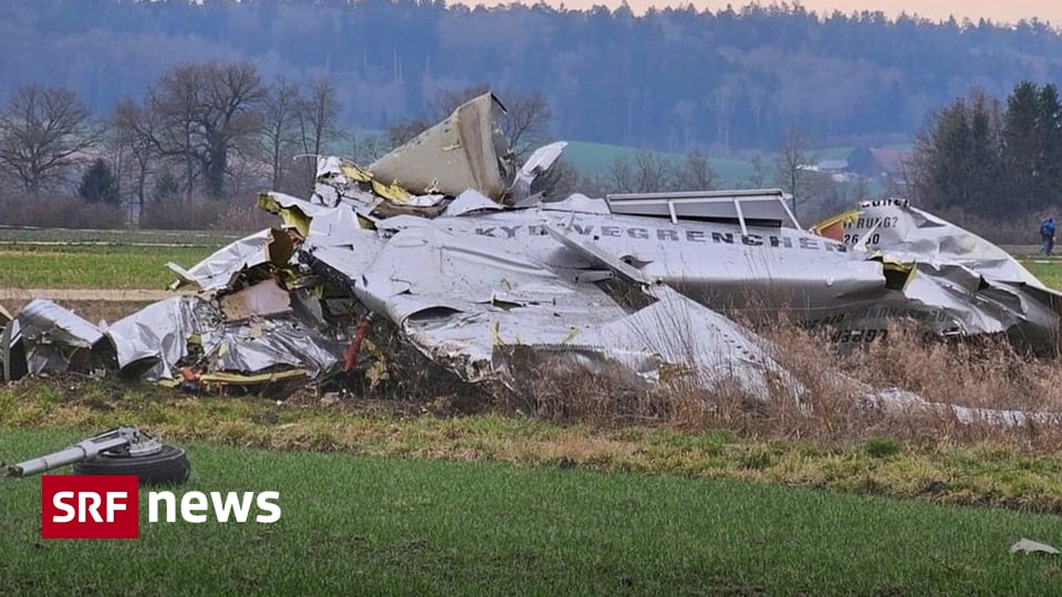Flugzeugabsturz Grenchen Absturz Fallschirmspringer riss FlugzeugLeitwerk weg News SRF