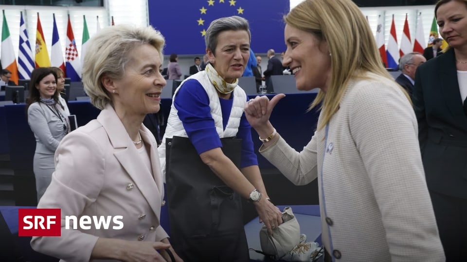 Parlament mit 705 Europäisches Parlament feiert sein 70
