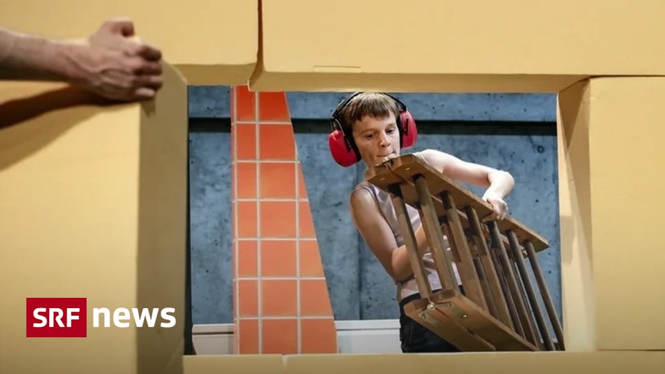 Solothurner-Jungschauspieler-Erste-Hauptrolle-mit-elf-in-einem-Theaterst-ck-f-r-ltere