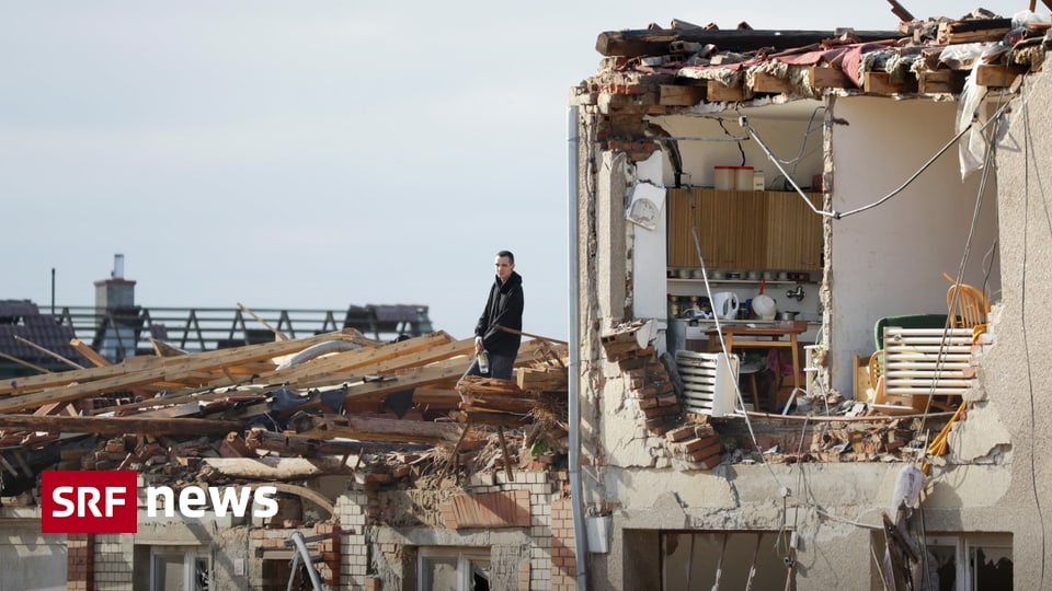 Bouře po tornádu – téměř 150 000 domácností v ČR bez elektřiny – Novinky