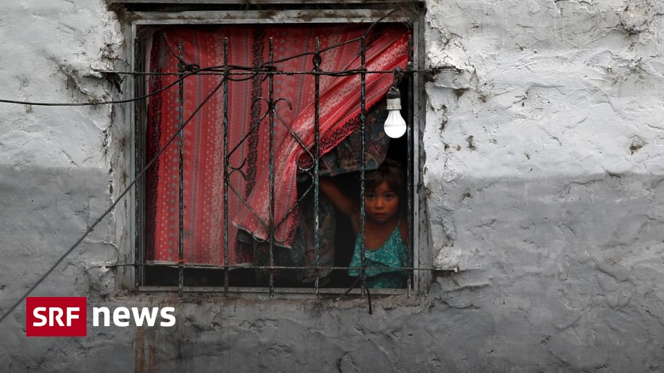 Inflación al alza – “Más del 40 por ciento de los argentinos vive por debajo del umbral de la pobreza” – Noticias