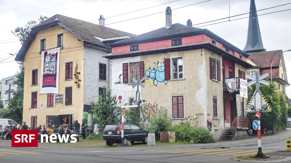 Vom-Hausbesetzer-zum-Hausbesitzer-Ein-Kulturzentrum-im-Zwiespalt