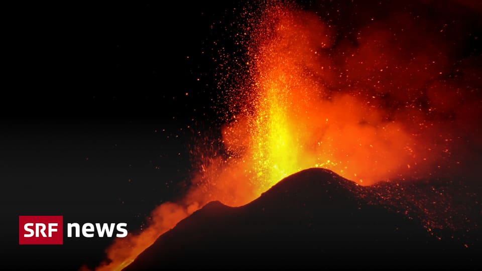 Vulkanausbruch auf Sizilien - Ätna spuckt Lava Hunderte Meter in den ...