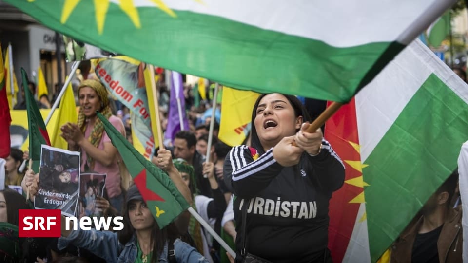 Unterstützungsvorwürfe Iran bombardiert erneut Stützpunkte im