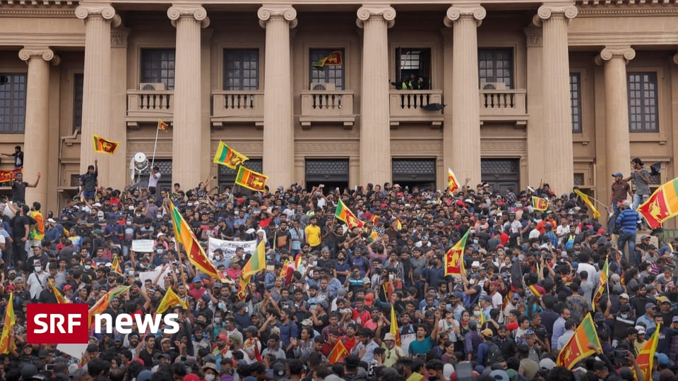 Proteste in Sri Lanka Nach Protesten steht Präsident Rajapaksa vor