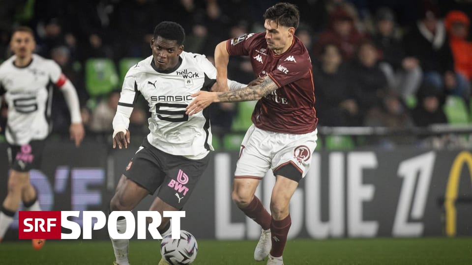 Fussball-aus-den-Topligen-Embolo-bereitet-Siegtreffer-vor-Nullnummer-in-Gladbach