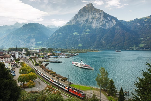 Zur Detailseite von Traumhafte Bahnstrecken der Schweiz